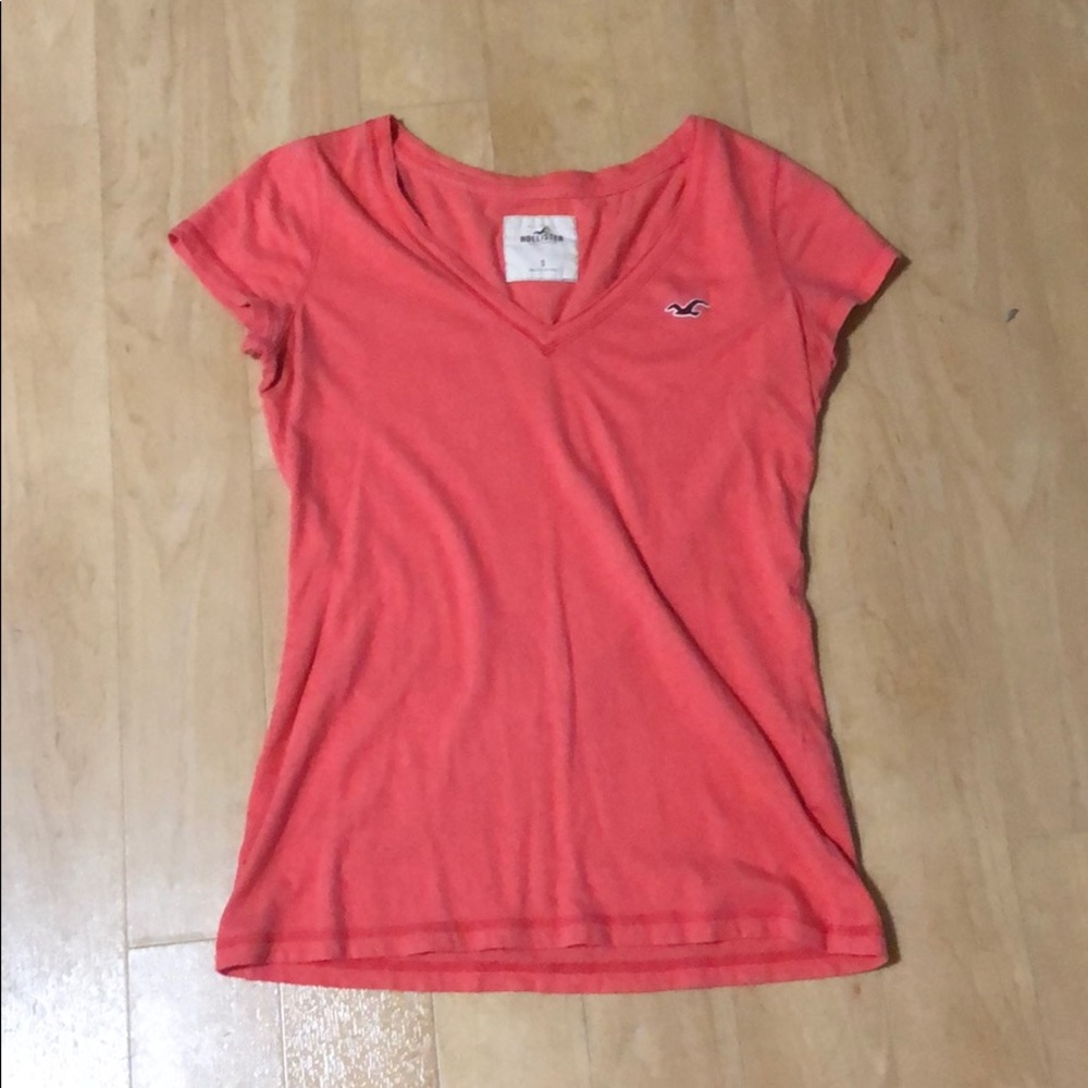 Hollister t-shirt